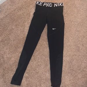 black brand new nike leggings